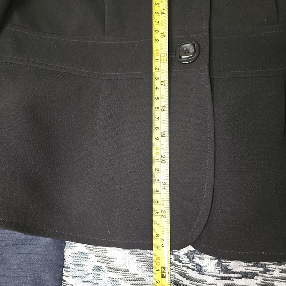 NEW Le Suit Petite 6P Women's Black Lined Suit Jacket Blazer Polyester RN 54050 - Picture 7 of 14